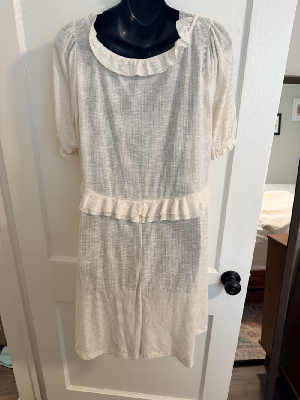NWT Free People Cream Ruffled Short Jumpsuit Romper - Picture 7 of 9